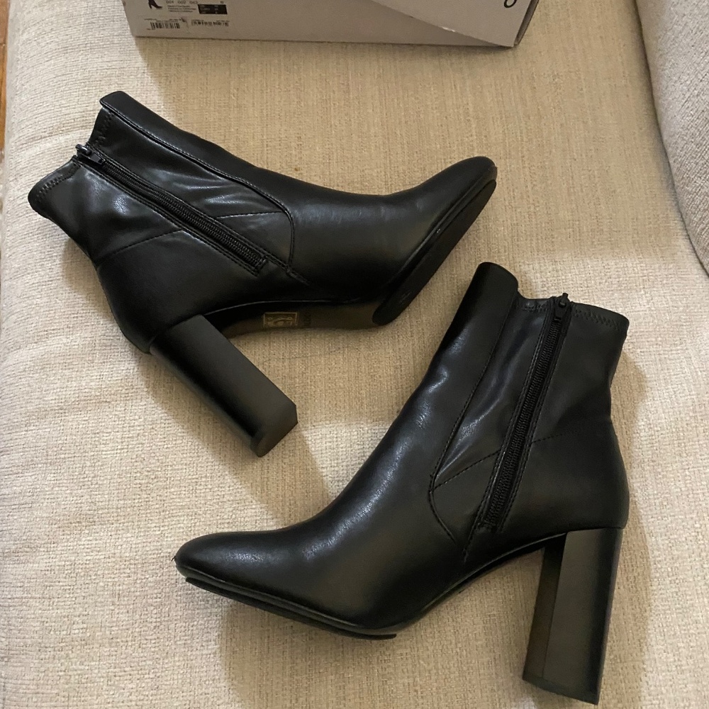 Aldo Laurella Ankle Boots - Picture 3 of 9